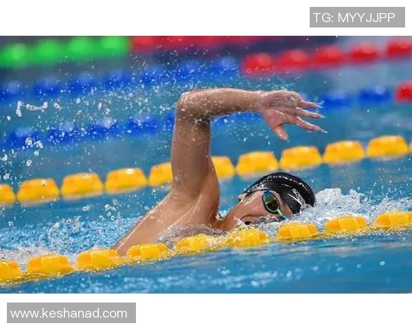 游泳界传奇人物：跨越时代的冠军与创新者们的辉煌历程