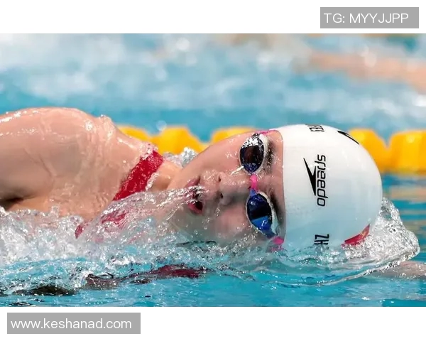 蝶泳运动的健康益处：增强心肺功能、改善体态与塑造肌肉的全面解析